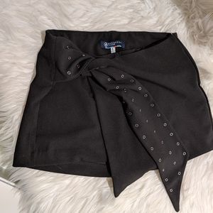 Fashion Nova Black Skort